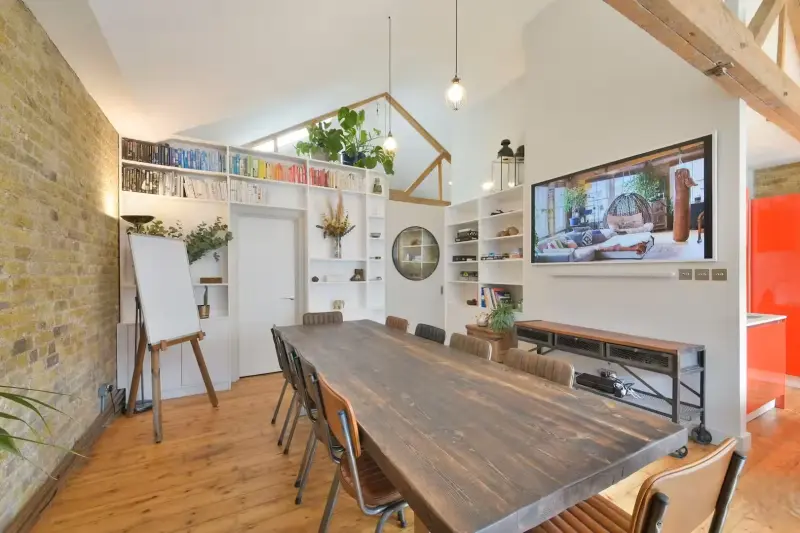 The Shoreditch Cabin in Shoreditch